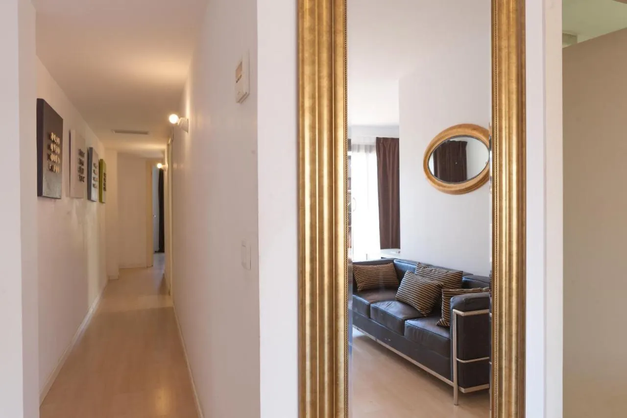 Plaza Catalunya City Center Apartments Barselona
