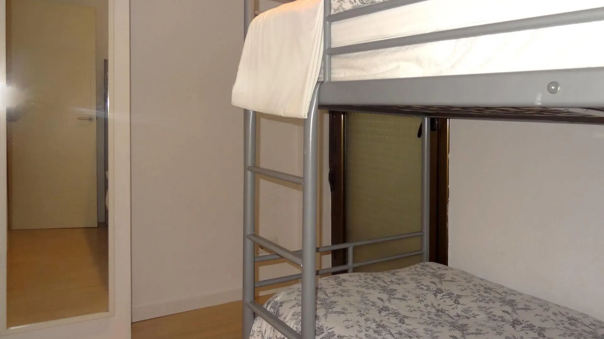 Plaza Catalunya City Center Apartments Barselona