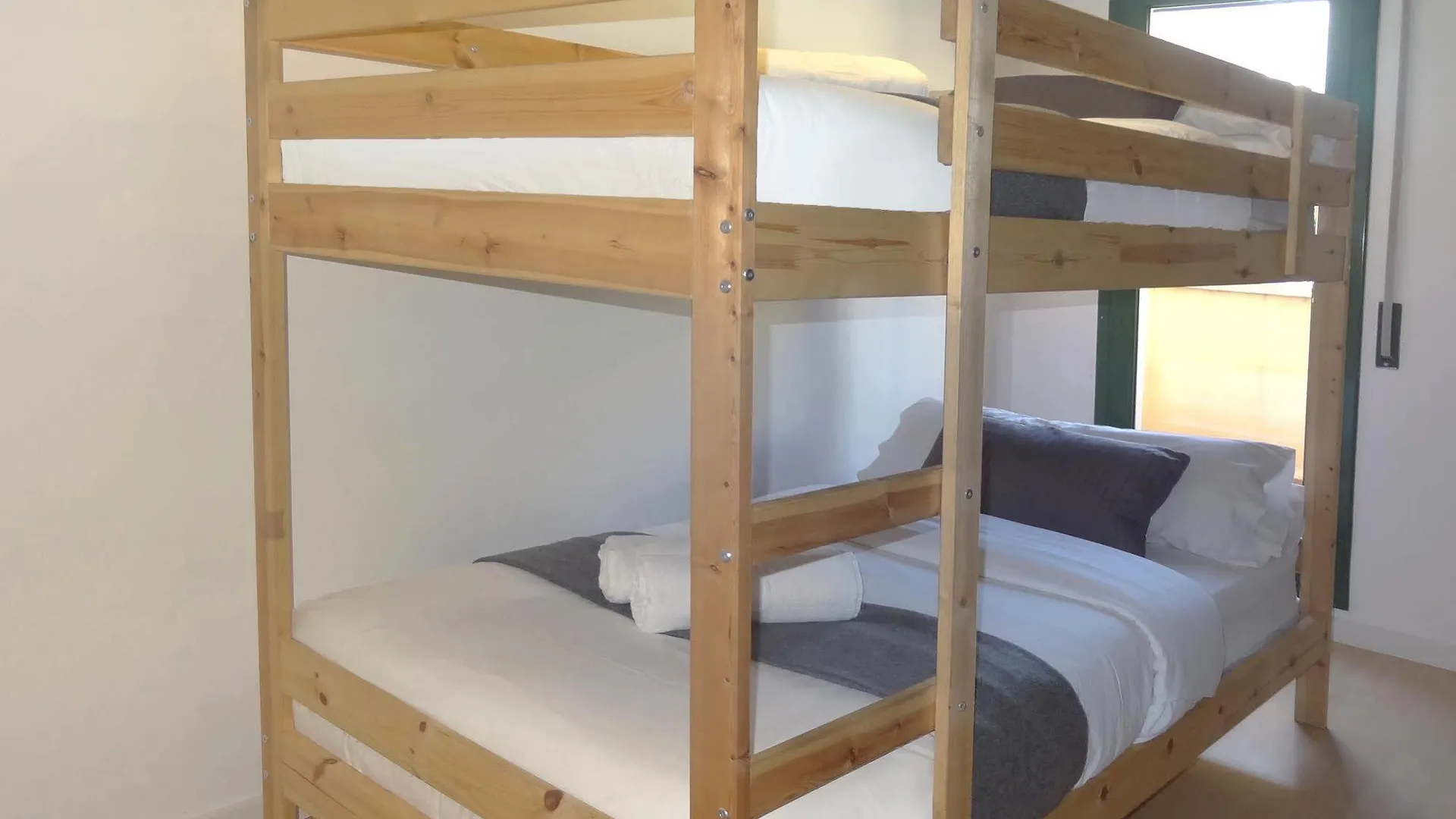 Plaza Catalunya City Center Apartments Barselona